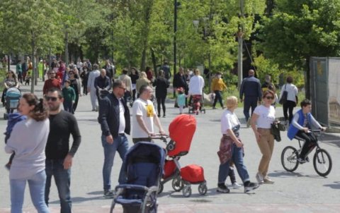 Komiteti i Eksperteve lehtesoi masat- Tomini: Grumbullimet deri ne 50 persona